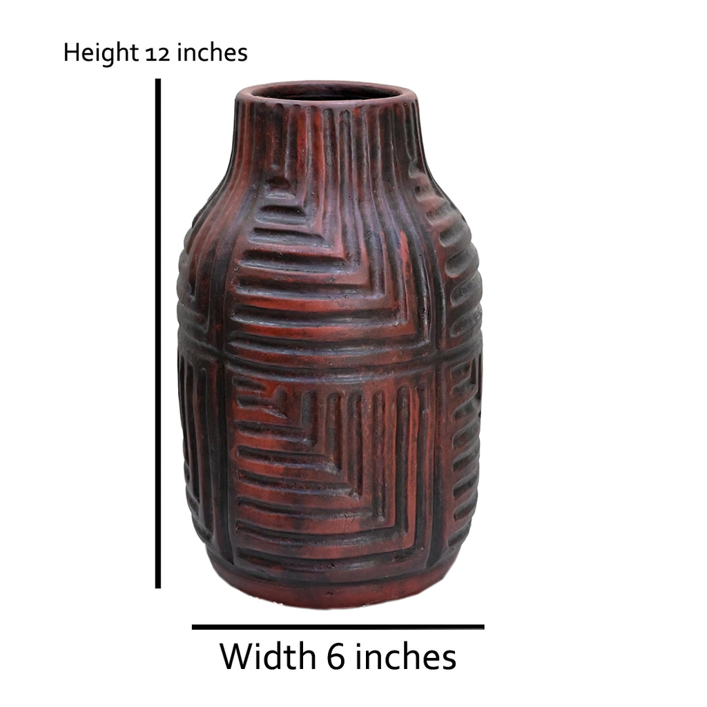 The Labyrinth Engraved Geometric Vessel